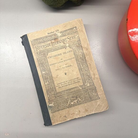 Vintage Other - TREASURE ISLAND by Robert Louis Stevenson 1922 Soft Cover Edition